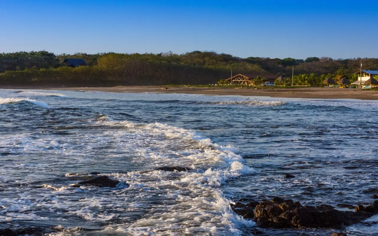 Nahualapa plage Aposentillo Chinandega Nicaragua - plages de leon