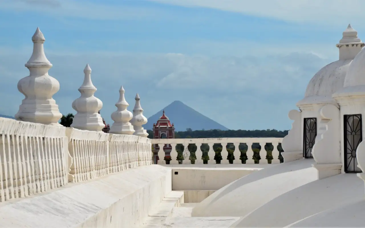 visite toit de la cathédrale de Leon, Nicaragua