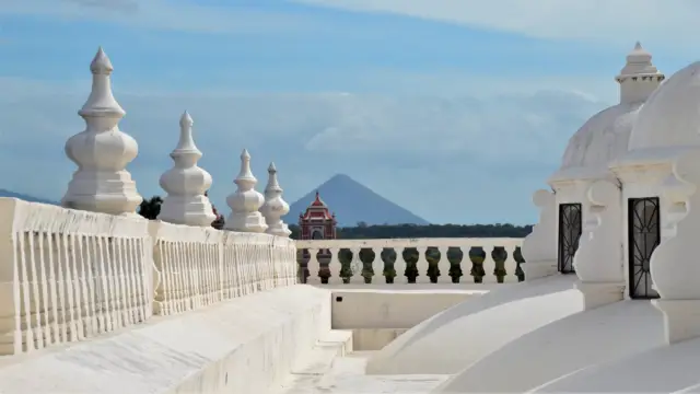 visite toit de la cathédrale de Leon, Nicaragua