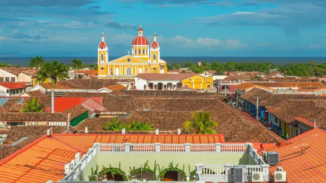 Granada Cathédrale - voyage sur mesure Nicaragua