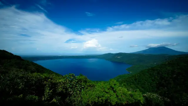 Vue sur la Laguna de Apoyo - Pueblos Blancos, Granada, Nicaragua