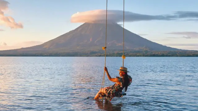 Ometepe - balançoire - voyage sur mesure Nicaragua