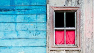 fenêtre d'une maison dans la région San Carlos - nicaragua